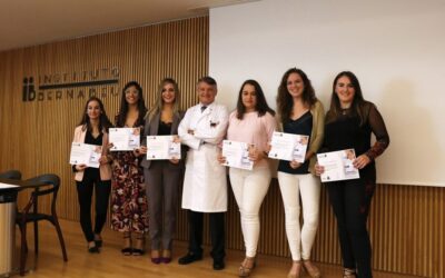 La Fundación Rafael Bernabeu entrega seis becas de 2.500 euros para ayudar a estudiantes brillantes de Medicina, Enfermería y Biotecnología