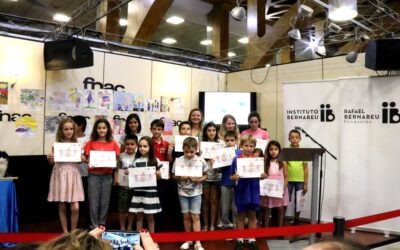 La Fundación Rafael Bernabeu entrega los premios a los 21 niños ganadores del VIII Concurso de Dibujo Infantil sobre la Maternidad