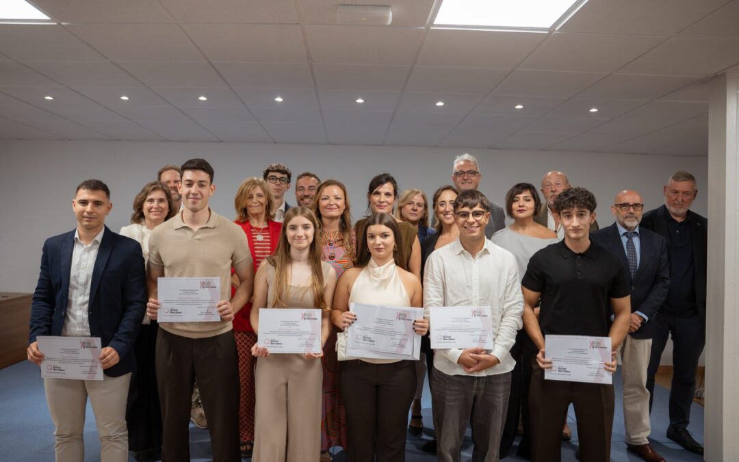 La Fundación celebra la entrega de su X edición de becas Dr. Rafael Bernabeu